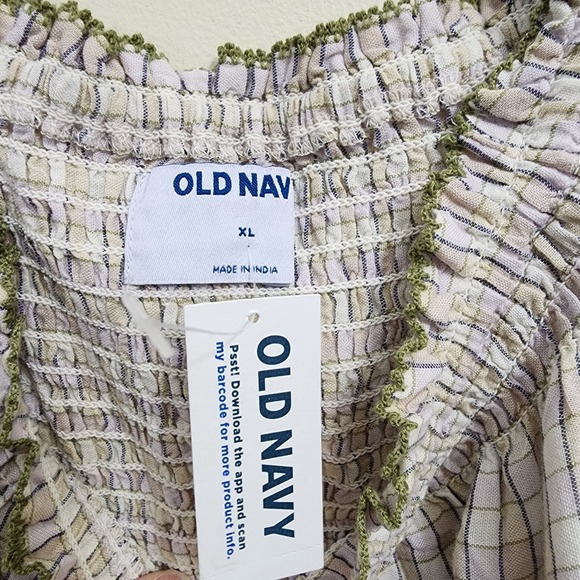 Old Navy NWT smocked plaid puff short sleeve baby doll top woman's size XL - Picture 3 of 9